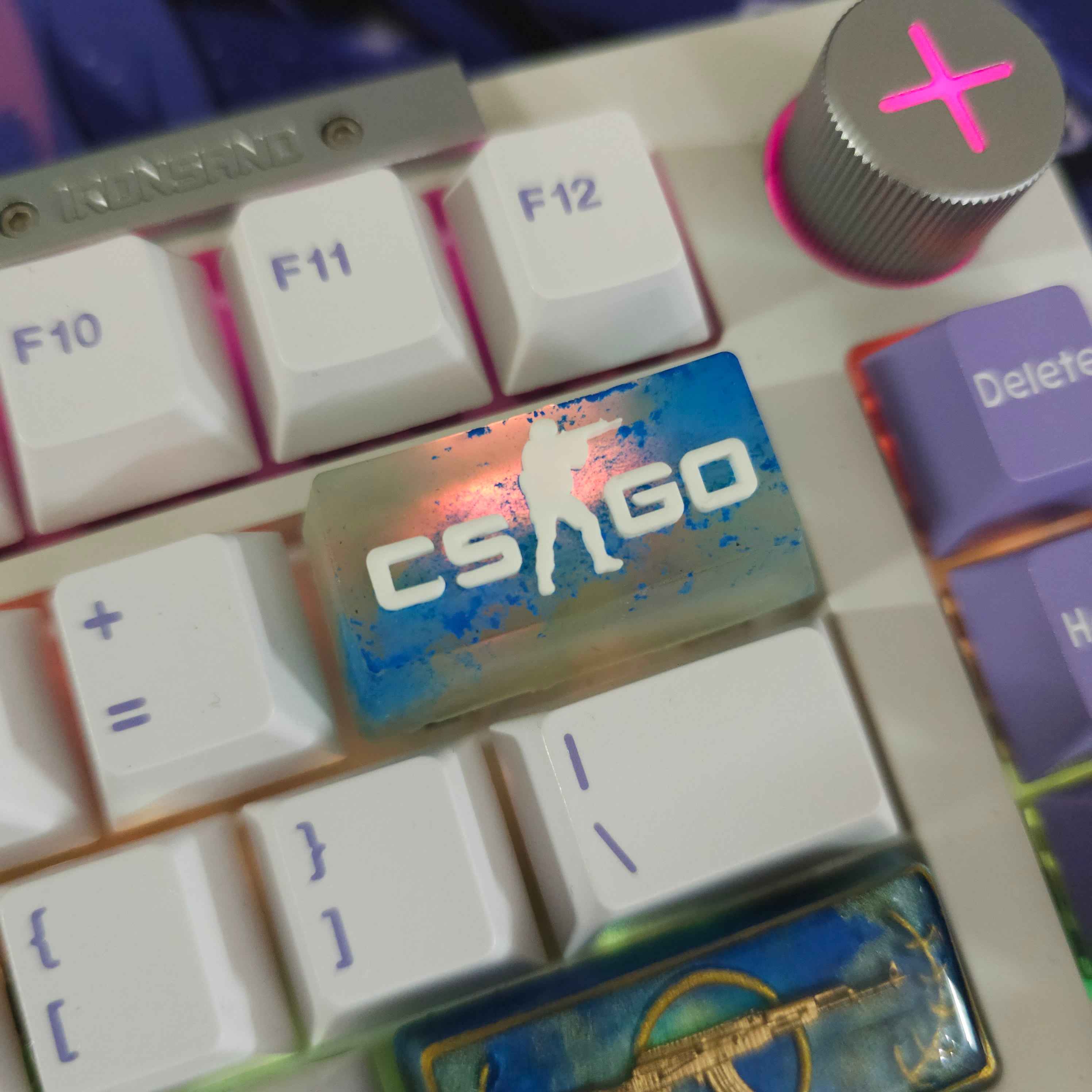 دکمه کیبورد مکانیکال لوگو بازی کانتر رنگ ثابت Csgo\ کیکپ کاستوم کیبورد مکانیکال Cs2