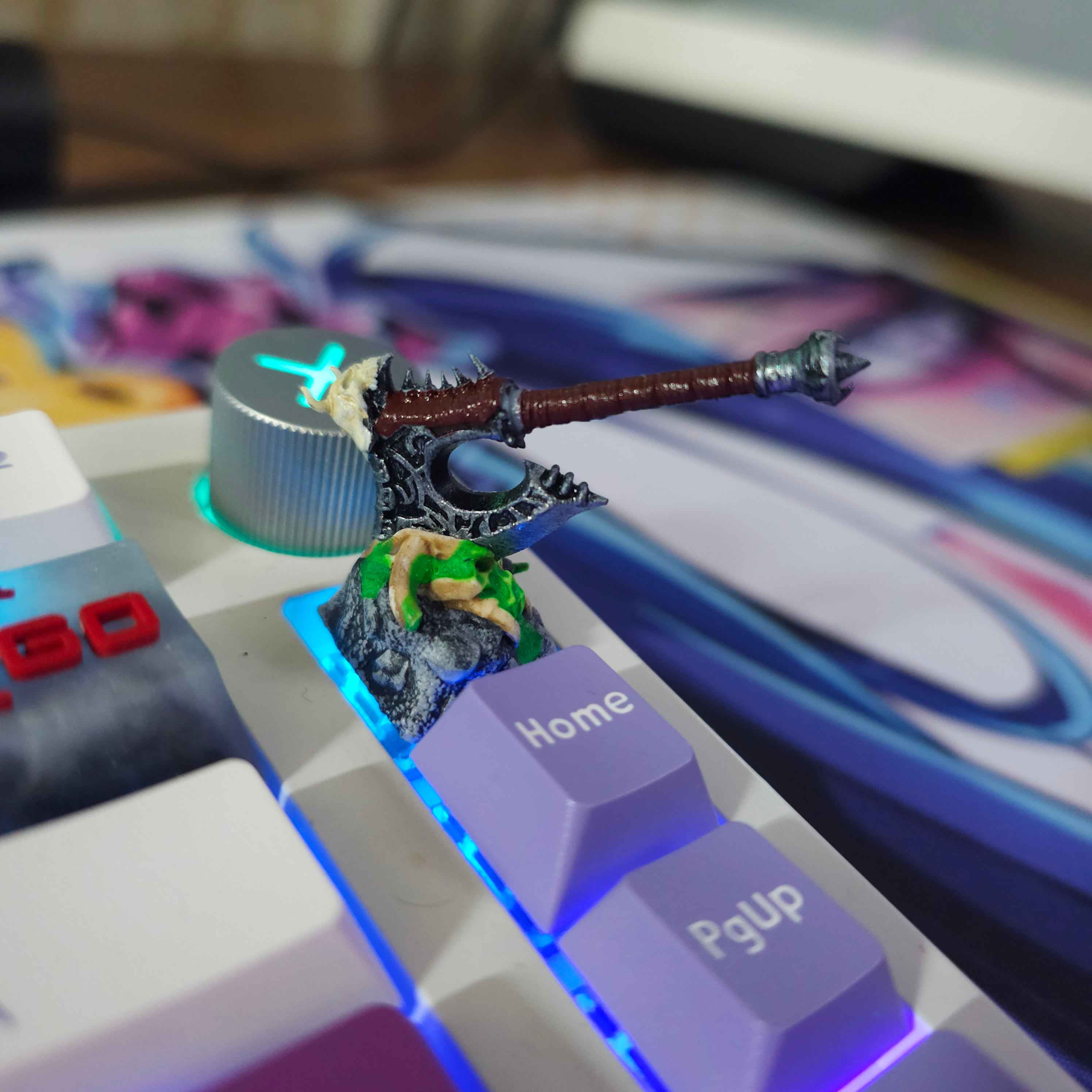 دکمه کیبورد مکانیکال  وارکرافت تبر گورهول  World of Warcraft gorehowl axe\ کیکپ کاستوم کیبورد مکانیکال wow